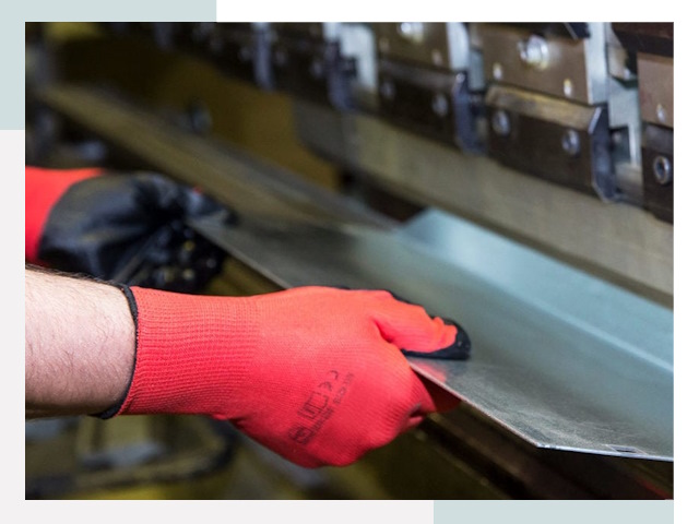 Гибка металла в Черкесск от 612 руб. - Надёжно и быстро